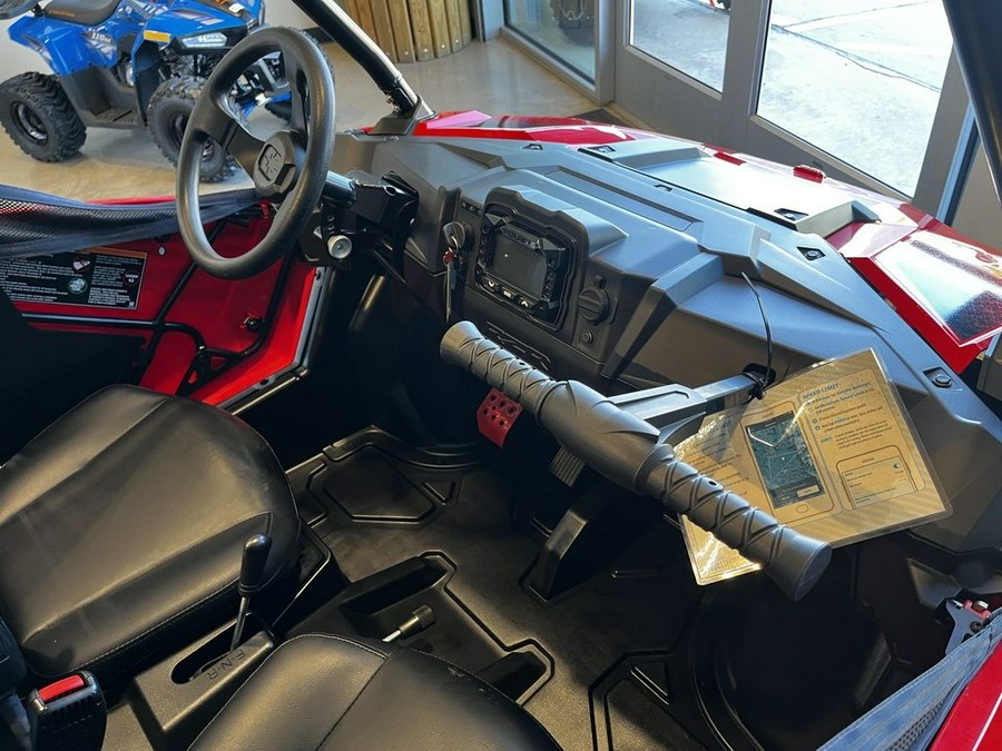 2025 Polaris RZR 200 EFI Base