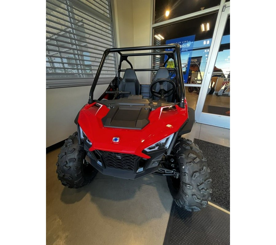 2025 Polaris RZR 200 EFI Base