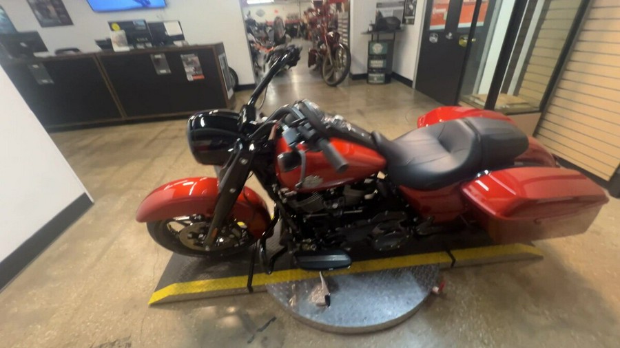 2025 Harley-Davidson Road King Special