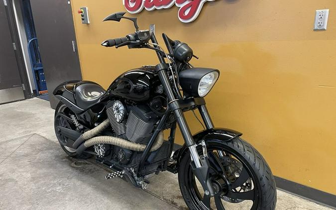 2013 Victory Motorcycles Hammer 8-Ball Solid Black