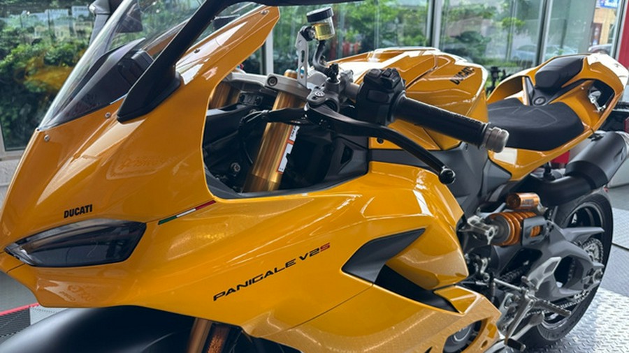 2026 Ducati Panigale V2 S