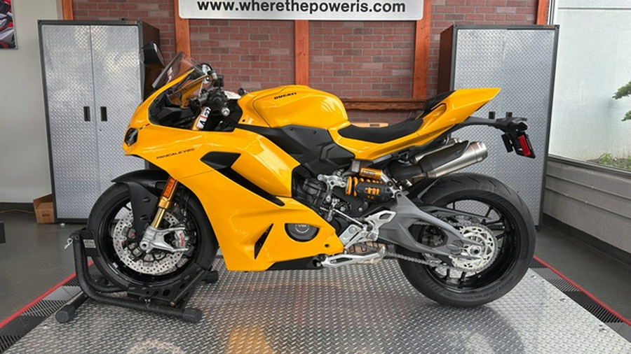 2026 Ducati Panigale V2 S