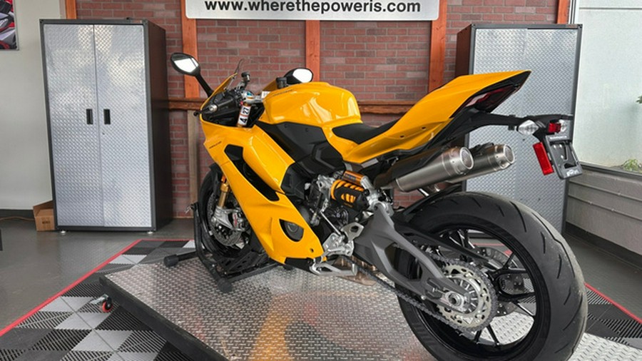 2026 Ducati Panigale V2 S