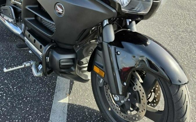 2014 Honda Gold Wing Audio / Comfort