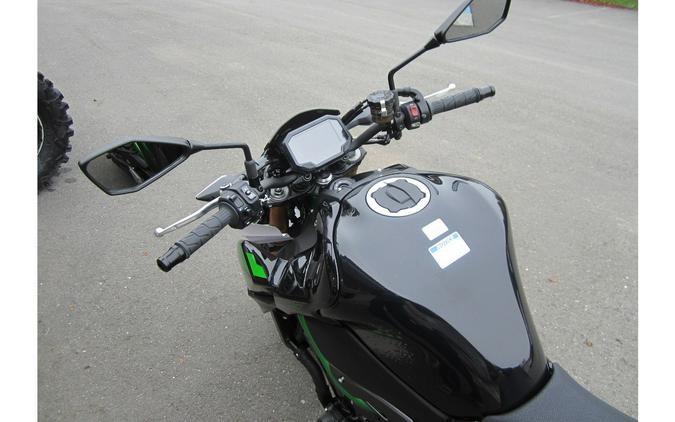 2024 Kawasaki Z 900 SE ABS