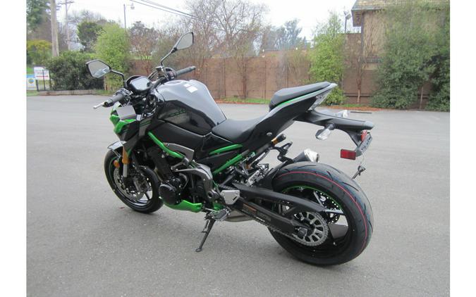 2024 Kawasaki Z 900 SE ABS