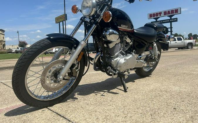 2025 Yamaha V Star 250