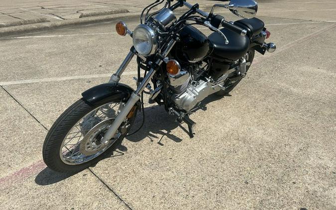 2025 Yamaha V Star 250