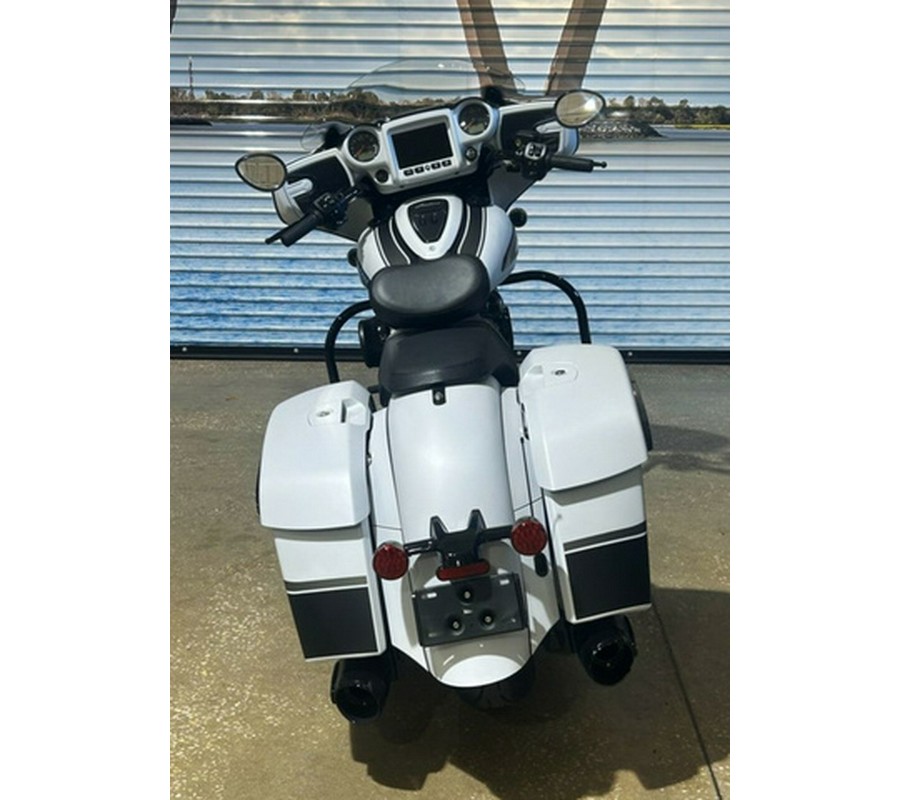 2024 Indian Chieftain Dark Horse Black Smoke