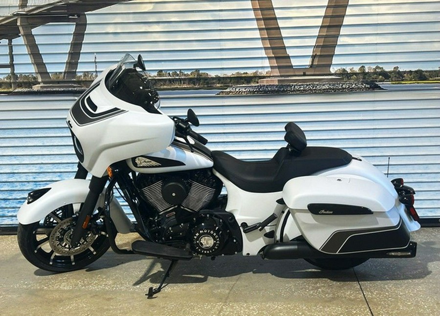 2024 Indian Chieftain Dark Horse Black Smoke