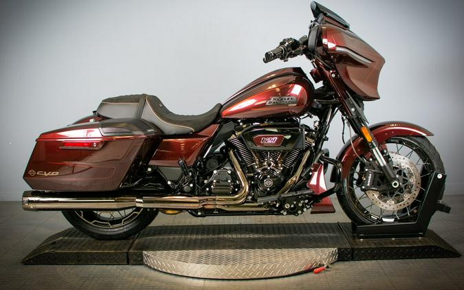 2024 Harley-Davidson CVO Street Glide FLHXSE
