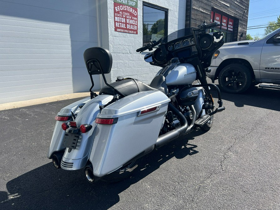 2019 Harley-Davidson Street Glide Special FLHXS