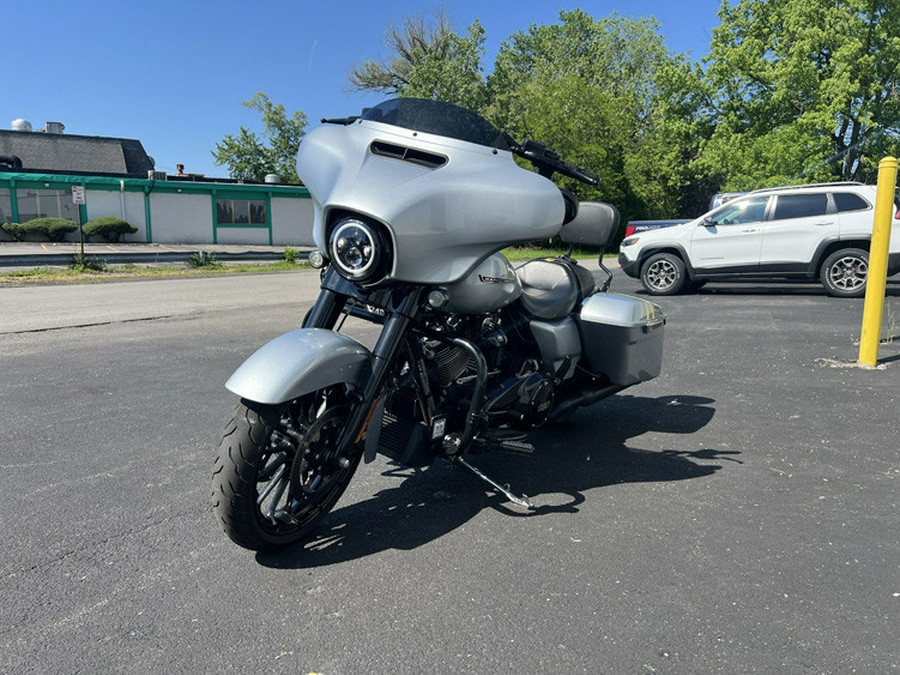 2019 Harley-Davidson Street Glide Special FLHXS
