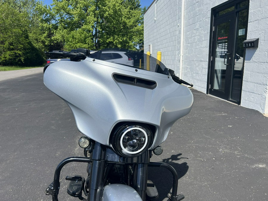 2019 Harley-Davidson Street Glide Special FLHXS