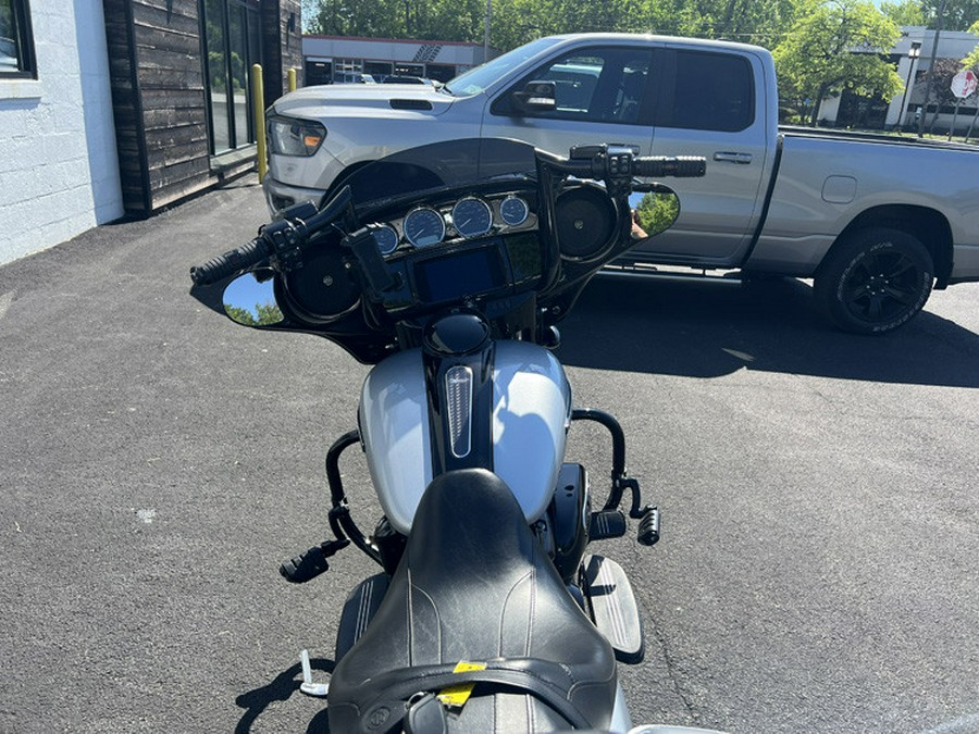 2019 Harley-Davidson Street Glide Special FLHXS