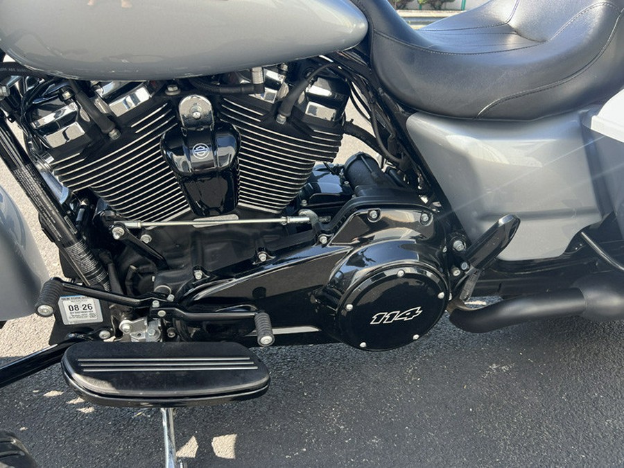 2019 Harley-Davidson Street Glide Special FLHXS