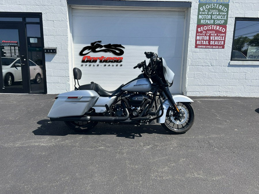 2019 Harley-Davidson Street Glide Special FLHXS