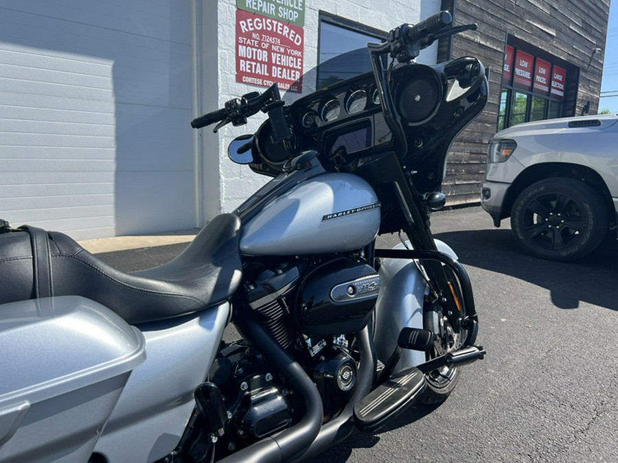 2019 Harley-Davidson Street Glide Special FLHXS