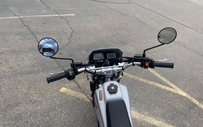 2027 TW200 - Yamaha