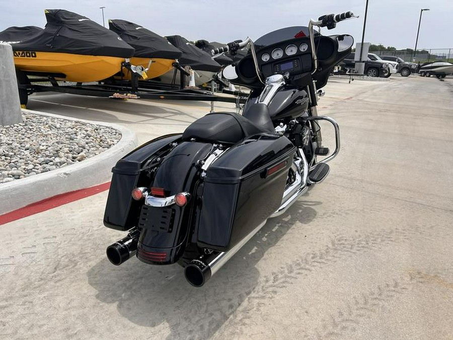 2018 Harley-Davidson® FLHX - Street Glide®