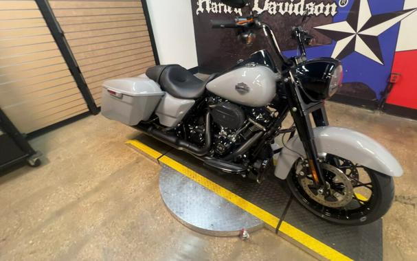 2025 Harley-Davidson Road King Special