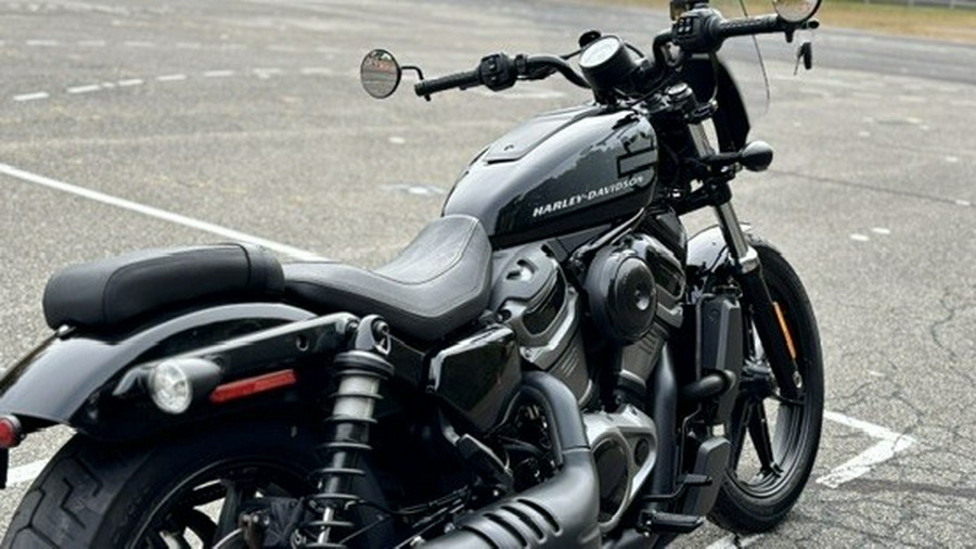 RH975 2022 Nightster™