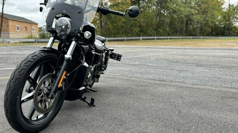 RH975 2022 Nightster™