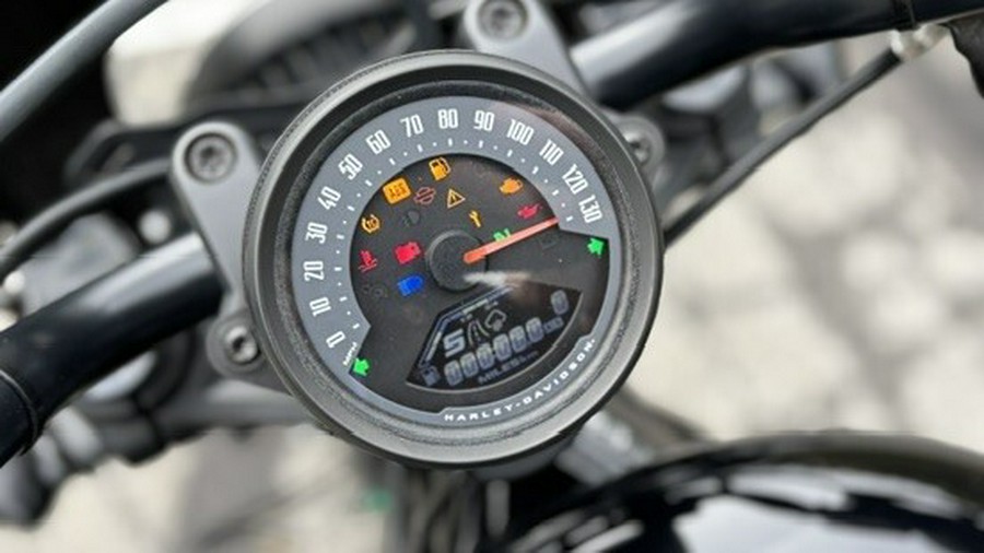 RH975 2022 Nightster™