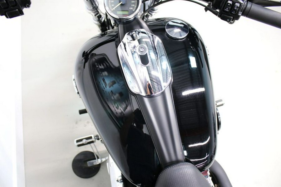 2014 Harley Davidson Breakout FXSB