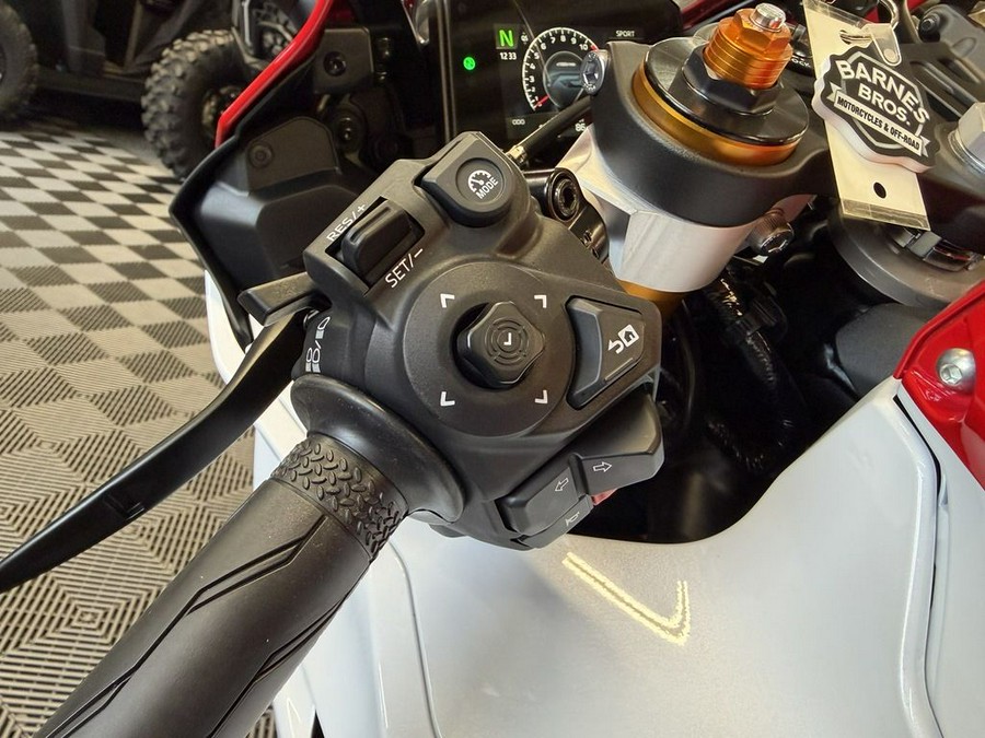 2026 Yamaha YZF-R7 70th Anniversary Edition