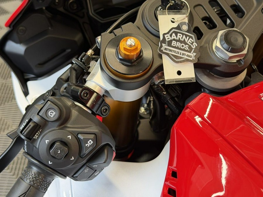 2026 Yamaha YZF-R7 70th Anniversary Edition