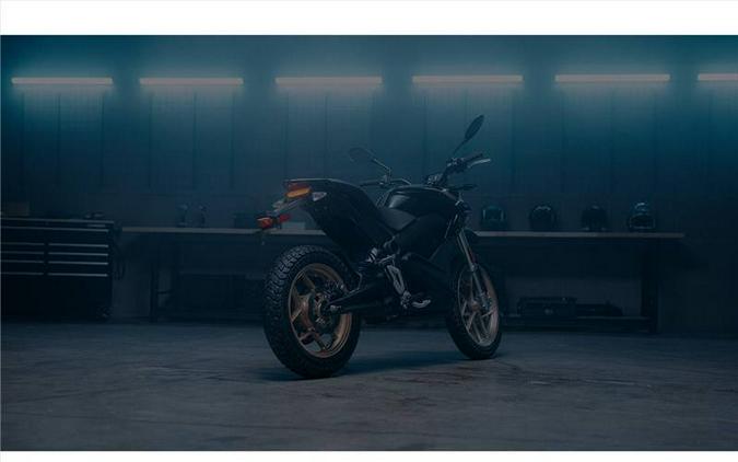 2023 Zero™ Motorcycles Zero DSR ZF14.4