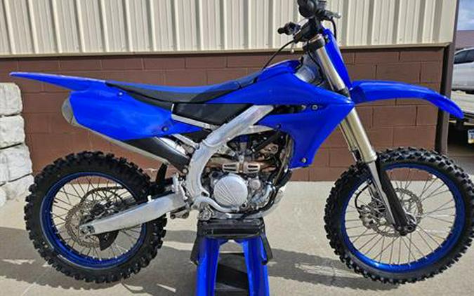 2021 Yamaha YZ250F Review (13 First Ride Fast Facts)