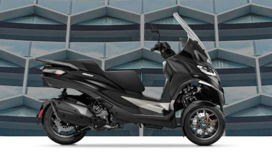 2025 Piaggio MP3 Maxi 530 HPE Exclusive