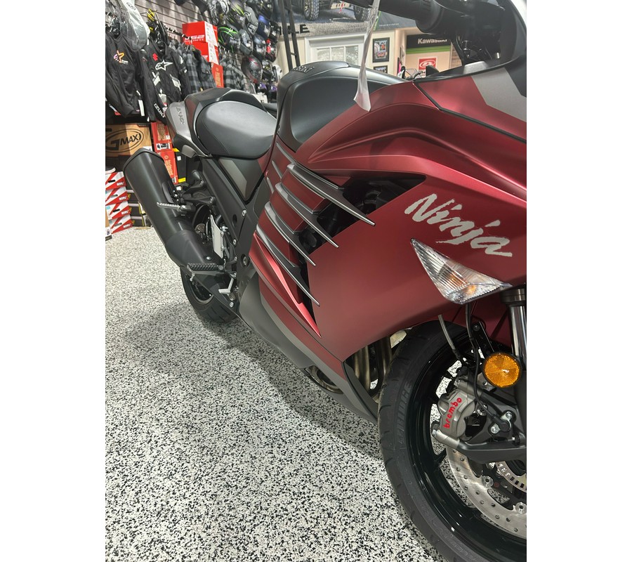 2025 Kawasaki Ninja® ZX™-14R ABS