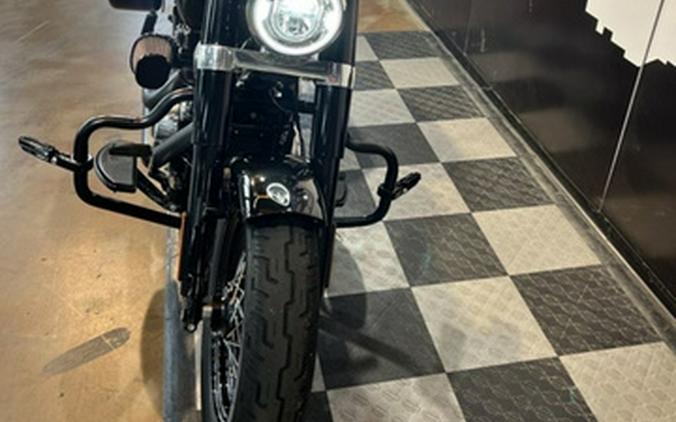 2019 Harley-Davidson Softail FLSL - Softail Slim