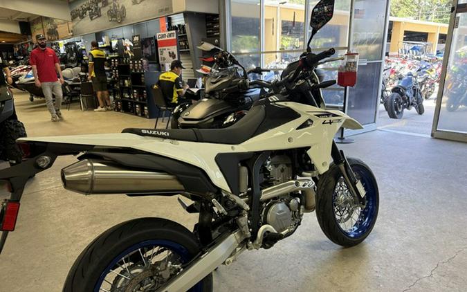 2026 Suzuki DR-Z 4SM