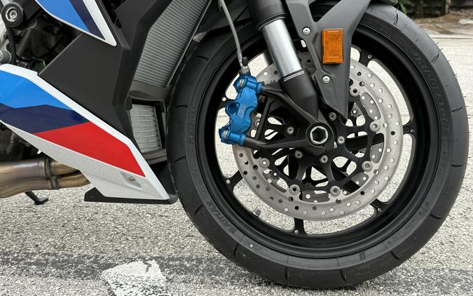 2026 BMW M 1000 R