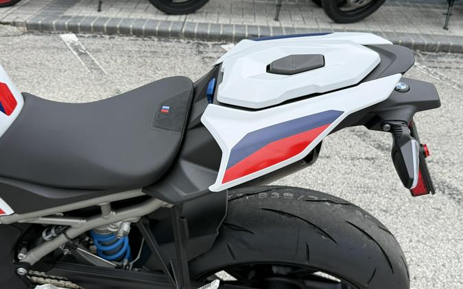 2026 BMW M 1000 R
