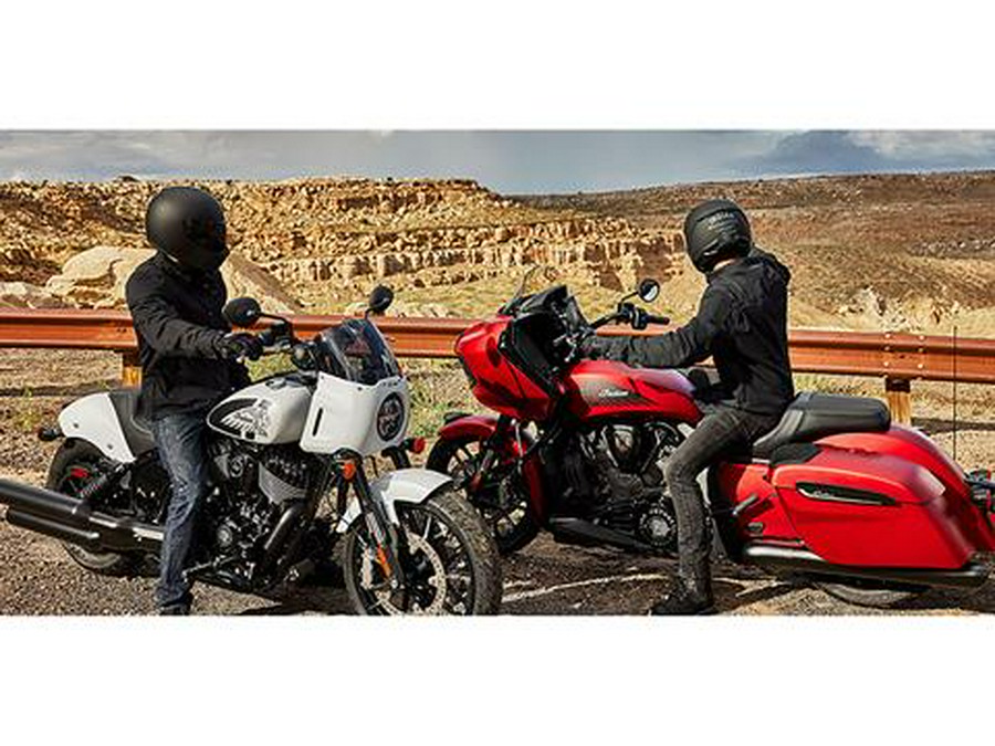 2024 Indian Motorcycle Challenger® Dark Horse®