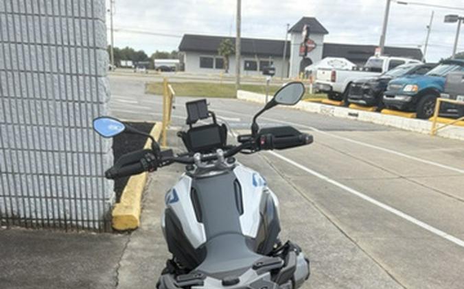 2025 BMW R 1300 GS Light White