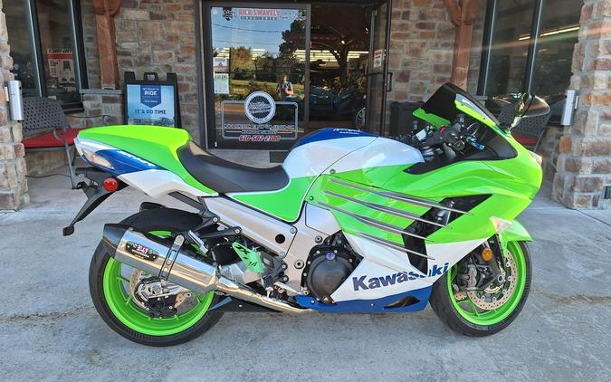 2024 Kawasaki Ninja® ZX™-14R 40th Anniversary Edition ABS