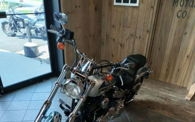 2003 Harley-Davidson Deuce