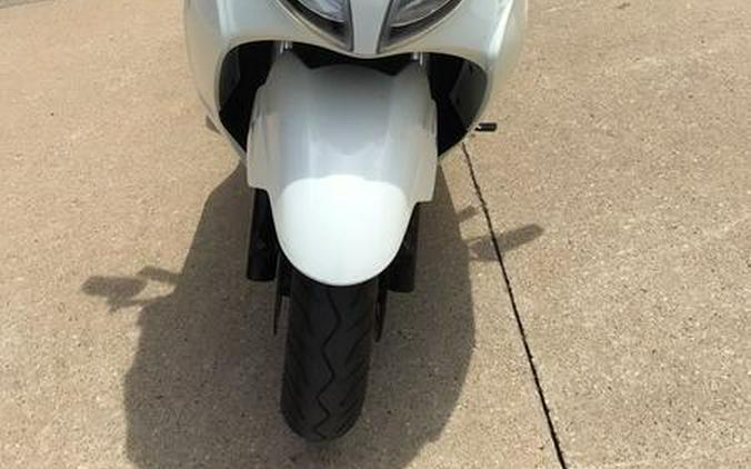 2012 Suzuki Burgman™ 400 ABS