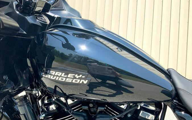 2024 Harley-Davidson® FLTRX - Road Glide®