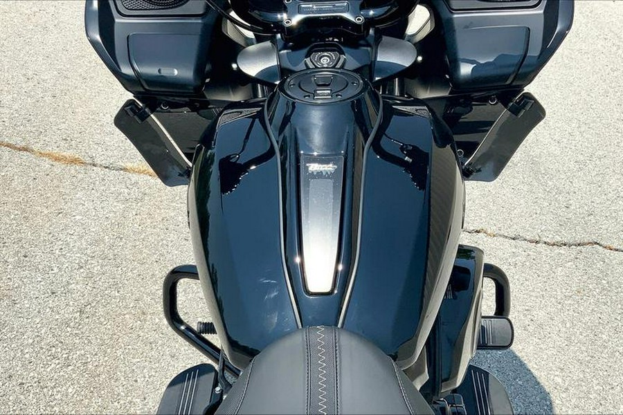 2024 Harley-Davidson® FLTRX - Road Glide®