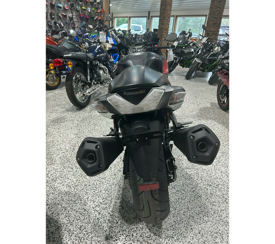 2025 Kawasaki Ninja® ZX™-14R ABS