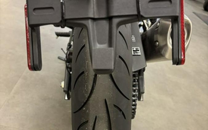 2026 Triumph Speed 400 Pearl Metallic WhitePhantom Black