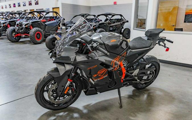 2026 KTM RC 990 R