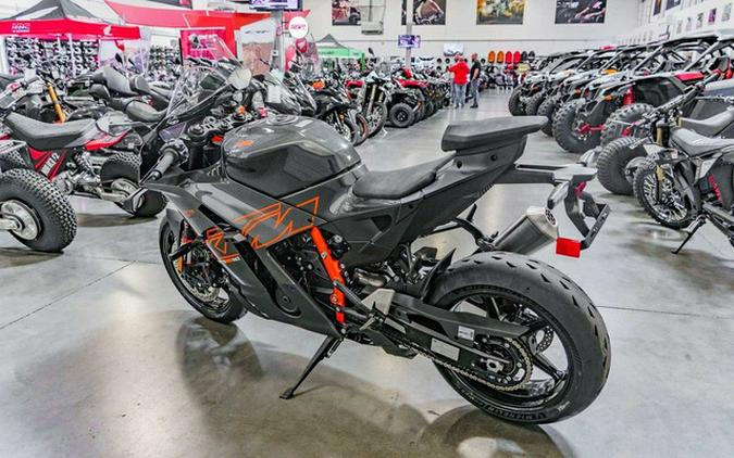 2026 KTM RC 990 R